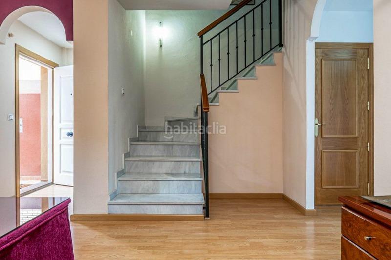 Foto ad543438-2996-4c88-b968-81fceeb8af03. Casa amb aparcament a Malahá (La)