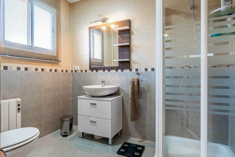 Foto ee8a609a-90c1-4803-b1ba-d1a515f6c1a1. Casa amb aparcament a Malahá (La)