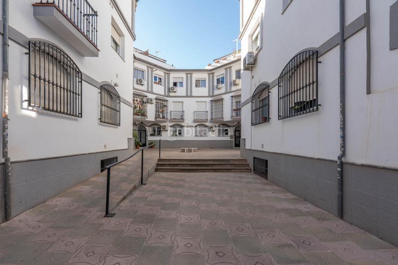 Foto f51f40da-aae7-46b4-b72c-6b6246d3dfff. Piano terra in Poniente Armilla