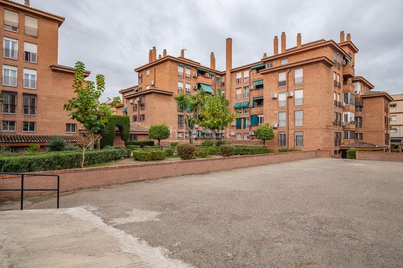 Foto 73e100ac-7793-469d-a112-5ef4e9ade4e0. Appartement avec chauffage parking dans Castaño - Mirasierra Granada