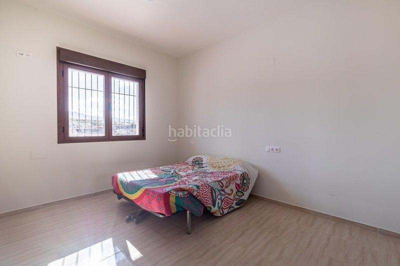 Foto 86ddbd17-86a4-4963-b247-3cdeaf4d90b2. Chalet with parking pool in Altos de la Zubia Zubia (La)