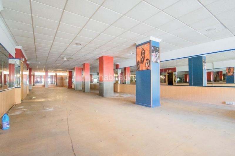 Foto cf987ac5-25a1-42c8-8d73-f4ce807902bf. Local commercial dans Plaza de Toros Granada