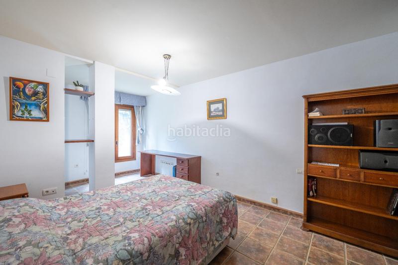 Foto 517229c8-9794-46ca-9c7e-67897f220540. Chalet dans calle calle buenos aires (ur.el arenal) 69 dans Alhendín