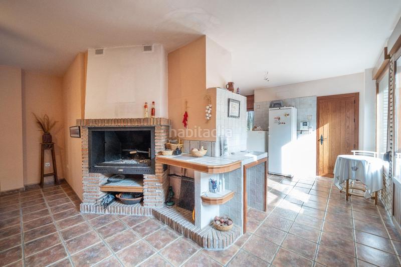 Foto b9d85399-1c6b-47bf-9369-c95e20013891. Chalet dans calle calle buenos aires (ur.el arenal) 69 dans Alhendín