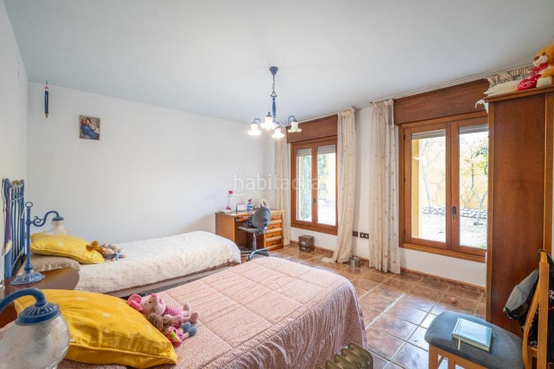 Foto f9a8e80f-d238-407f-9209-5a83983b5775. Chalet dans calle calle buenos aires (ur.el arenal) 69 dans Alhendín