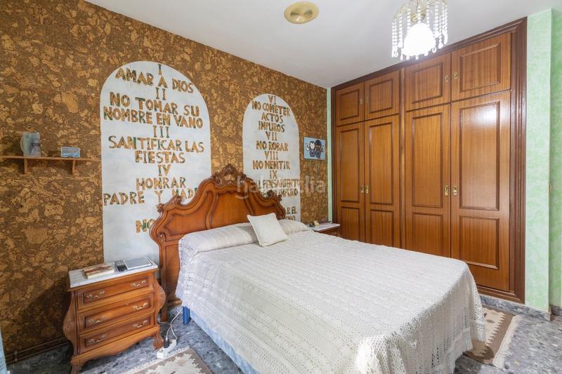 Foto f77cd9a8-8123-4803-aa52-ca030015f03a. Casa se vende exclusiva vivienda en alfacar cuesta con extension de terreno rústico de 6.000m2 en Víznar