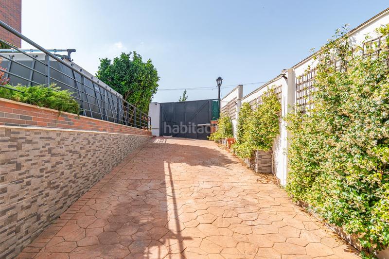 Foto dc448146-8d3d-4ba9-abb0-f827724601bb. Chalet espectacular chalet urbanización el arenal! en Alhendín