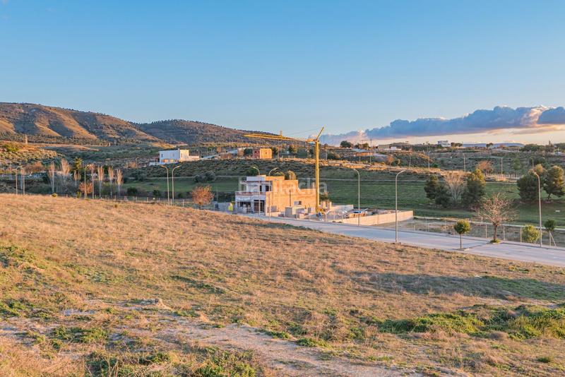 Foto cab540d9-2f6c-4c9e-a5a4-f9005f38bed6. Terreno residencial magnifica parcela en santa clara golf en Villa de Otura