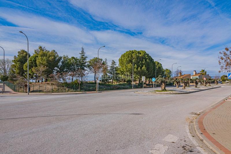 Foto e3d78433-3440-4b72-b45a-005fe6e67602. Terreno residencial magnifica parcela en santa clara golf en Villa de Otura