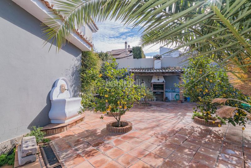 Foto f7d5ed7a-0992-4477-b2d2-6a09ff86bb03. Chalet con riscaldamento parcheggio piscina in Barrio de la Vega Monachil