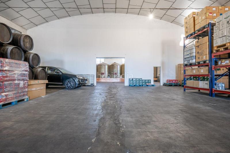 Foto 2818f344-6a14-46f6-bdf9-8e478e0f0d52. Geschäftsraum in Urbanizaciones Alhendín