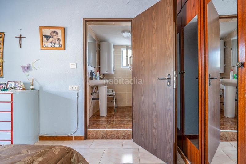 Foto eaa31c49-bfb0-4187-a954-609782f6df47. Geschäftsraum in Urbanizaciones Alhendín