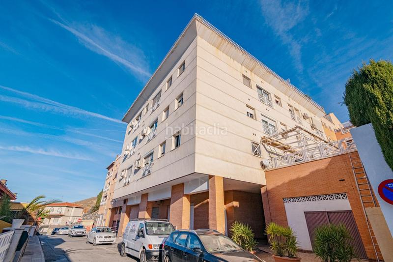 Foto b16dfc4a-3610-42a4-b048-70f6b50e8f1c. Piso tu nuevo hogar te espera! en Cenes de la Vega