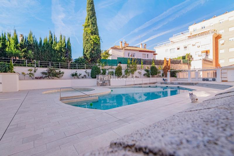 Foto b5e6e238-1093-4c87-a2ba-f6ab3e493f9a. Piso tu nuevo hogar te espera! en Cenes de la Vega