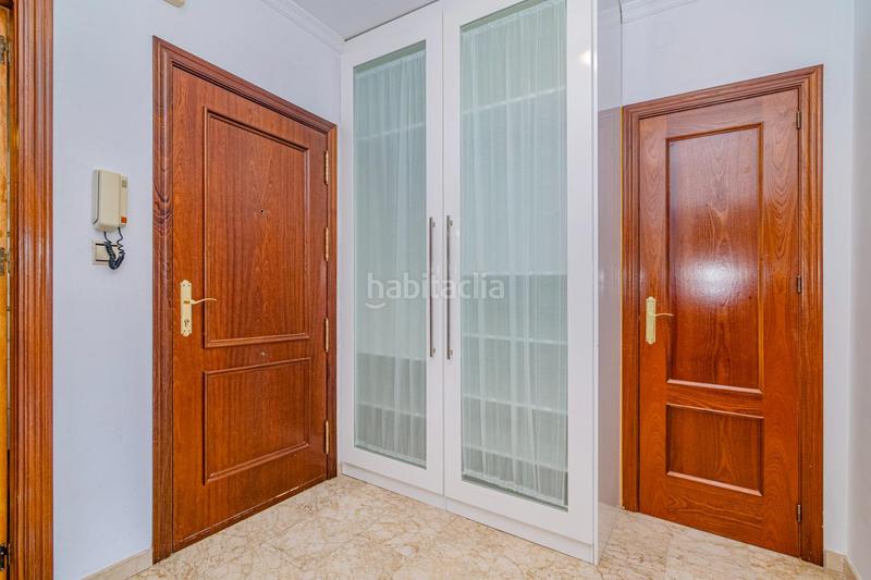 Foto c9fe47e6-fc56-4e9a-bff4-e10f1ad2693b. Piso tu nuevo hogar te espera! en Cenes de la Vega