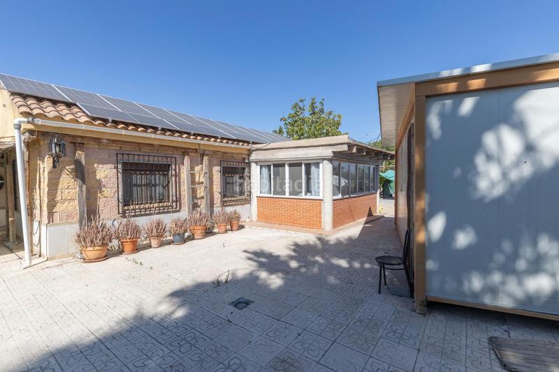 Foto e0b653fc-a5a5-4fa8-95ec-71f2cf376a46. Masia a calle diseminados a Santa Fe