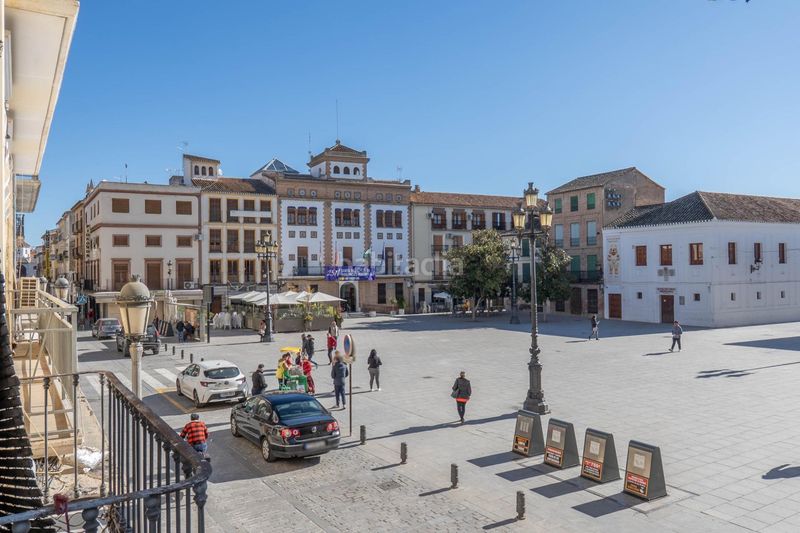 Foto cdb9f89d-bd15-4886-8db7-b2506dcf51bb. Casa amb aparcament a Santa Fe