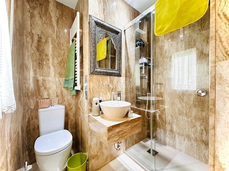 Foto ae310728-226c-4136-a7c8-924f4b2ddcc8. Pis amb aparcament a Centro - Sagrario Granada