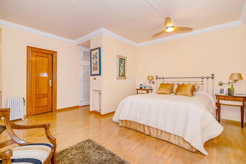 Foto 200a1e35-d5bb-4373-ab27-740db67a911f. Xalet amb aparcament a Gójar