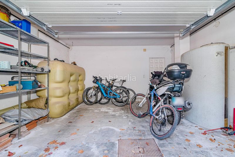 Foto 2b97a4ab-e832-4f62-b879-d29e1985a0e7. Xalet amb aparcament a Gójar