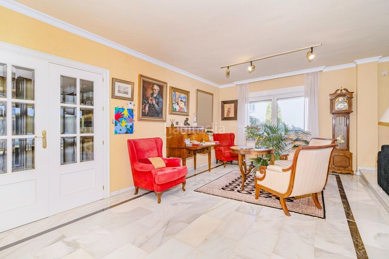 Foto 64080b68-16ba-4d2b-8741-b3876ed8884c. Xalet amb aparcament a Gójar