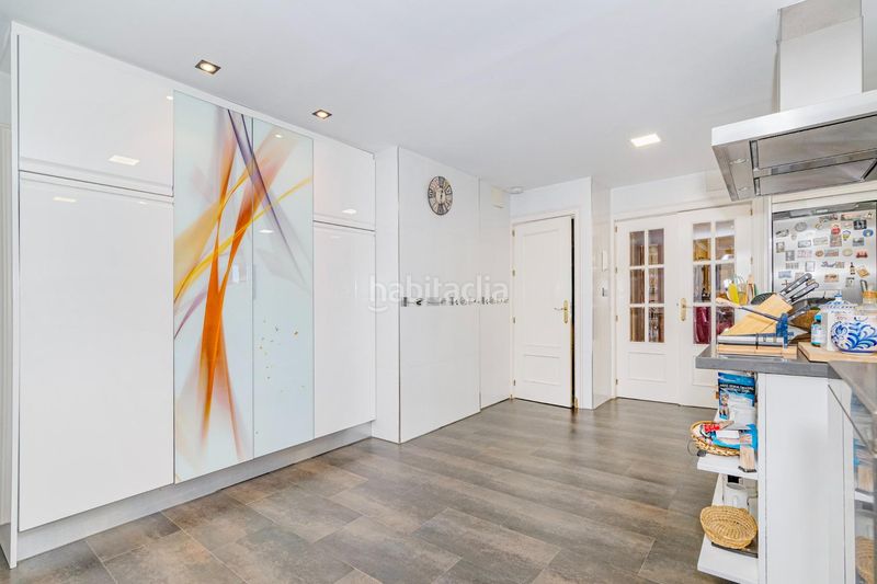 Foto 7450fca1-27ae-49cc-8ad8-8b88f4d6346f. Xalet amb aparcament a Gójar