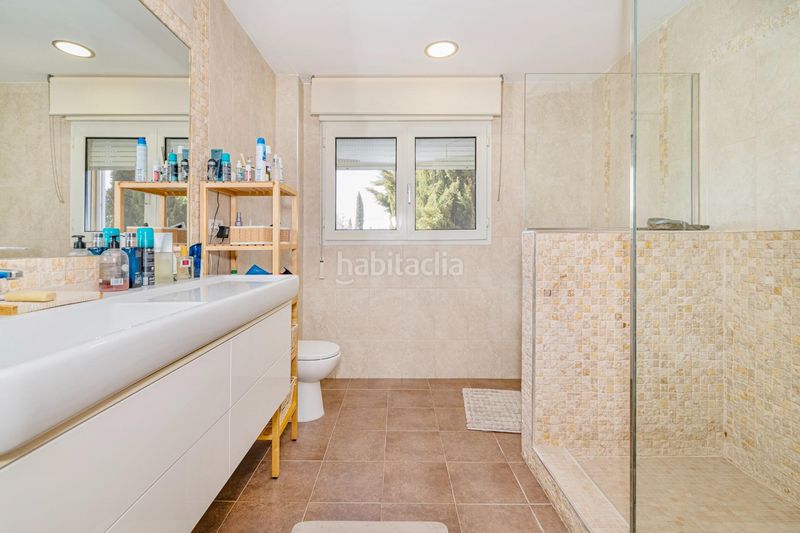 Foto ac1f2013-05d8-4559-9e48-65d457cf3b80. Xalet amb aparcament a Gójar