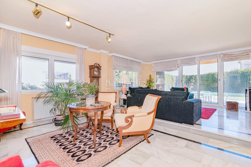 Foto aedfe42a-af49-4221-b06e-0cd9814a1d2c. Xalet amb aparcament a Gójar