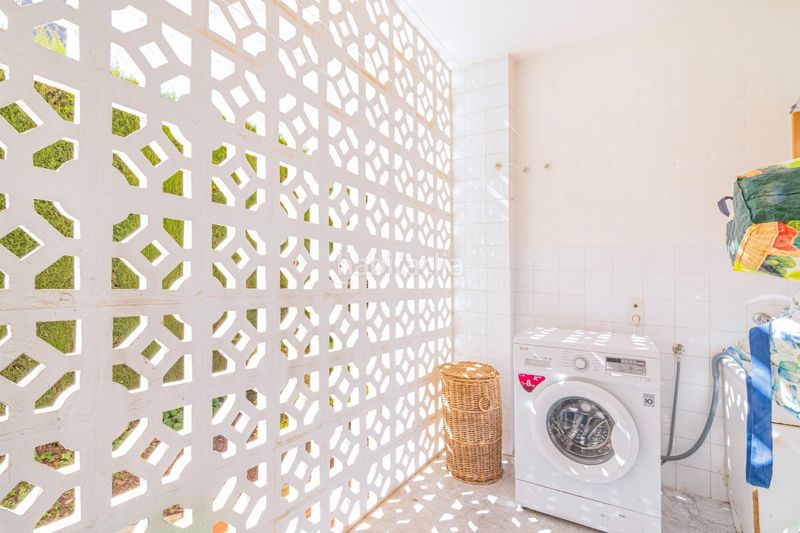 Foto b1e6f15d-25df-4fc5-bb5a-1de2fea5489f. Xalet amb aparcament a Gójar