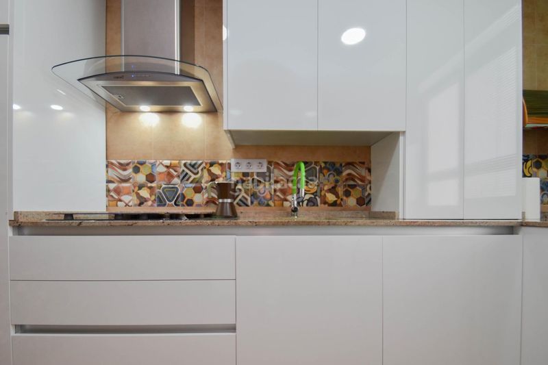 Foto 78357411-3613-4079-abdd-1b2337a6f42e. Pis amb aparcament a Centro - Sagrario Granada