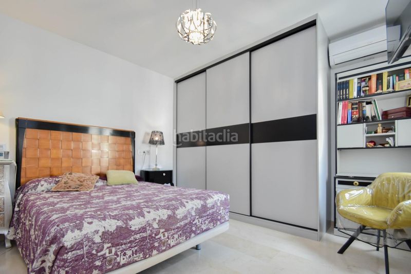 Foto 90d25680-1f0b-4fb2-96c9-106eeebe8f36. Pis amb aparcament a Centro - Sagrario Granada