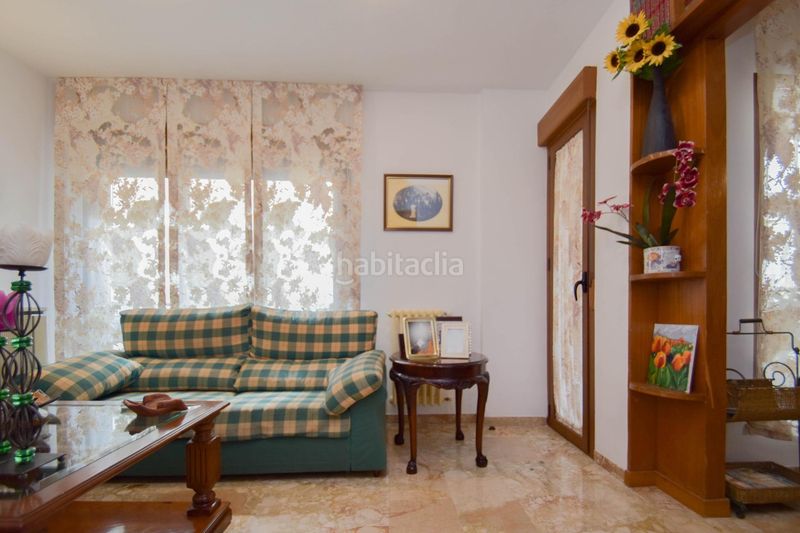 Foto c3fa595f-f89f-4377-b705-ec761c64281e. Pis amb aparcament a Centro - Sagrario Granada