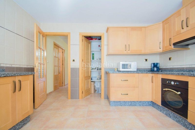 Foto 21775c0f-a5dc-4fb0-9247-0f92791108cb. Xalet amb aparcament piscina a Güéjar Sierra