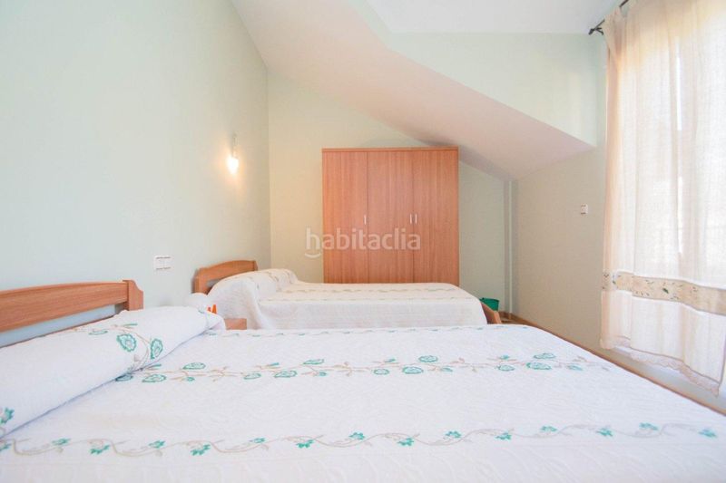 Foto 5ab414cd-8beb-4ee3-a762-b0b06e9280d6. Xalet amb aparcament piscina a Güéjar Sierra