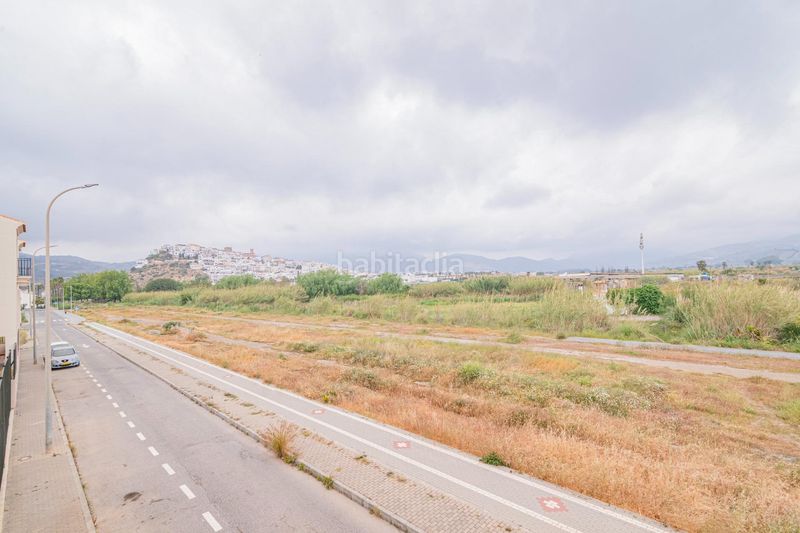 Foto f9aaf68e-f42a-4236-a215-bf6c52ef612a. Pis amb piscina a Salobreña costa Salobreña