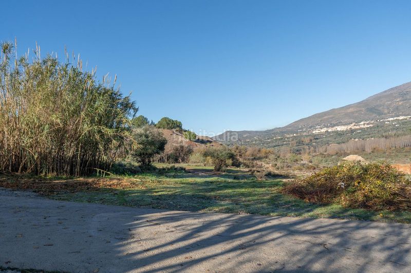 Foto ed48be9d-2026-44ee-8330-e534cf35f506. Finca rústica a Órgiva
