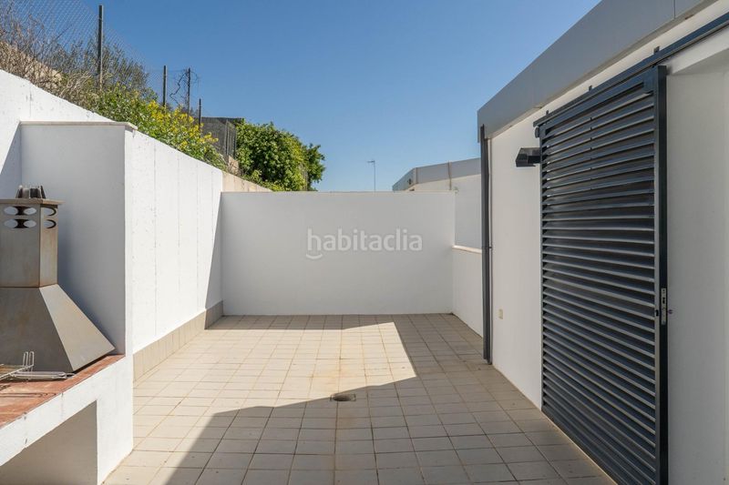 Foto 762bd686-9417-4327-8be2-762a5e4b00dd. Xalet amb aparcament piscina a Urbanizaciones Alhendín