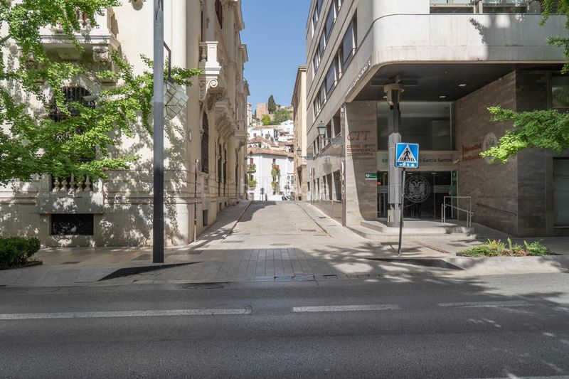 Foto 7871da2e-940c-4555-a01a-7c49741a0434. Aparcament cotxe a Centro - Sagrario Granada