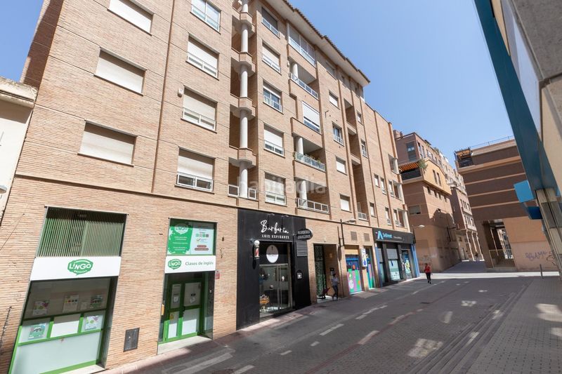 Foto ca20dfac-ccd1-4b70-a863-3d4a83702013. Pis amb calefacció aparcament a Plaza de Toros Granada