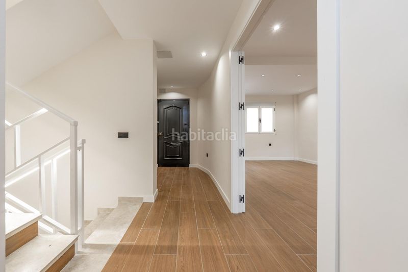 Foto a74f6799-a655-4933-859e-ac50bfce3bbc. Casa amb aparcament a Alfacar
