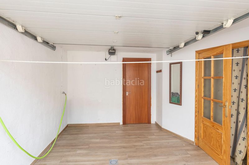 Foto 58034fc1-8462-4b7b-8259-395f16d63015. Casa aparellada amb calefacció aparcament piscina a Gójar