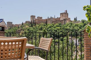 Casa  De carvajales. Dos maravillosas casas en el albaicín con vistas panorámicas a l