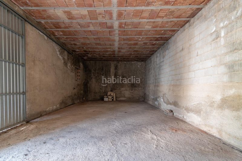 Foto 3f9a0307-a7bb-4f92-8876-f6d01a3295aa. Casa amb aparcament a Deifontes