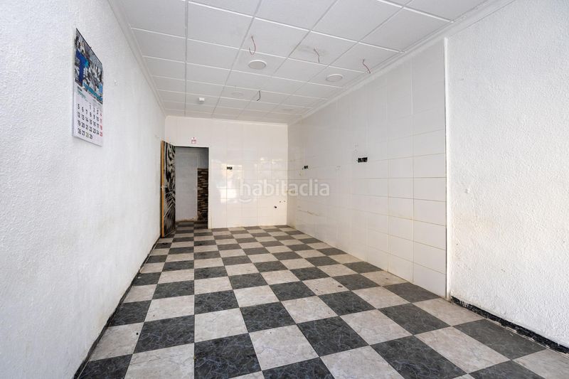 Foto a6f2f810-2149-4fee-ac0e-93fb321b51b6. Local comercial a Maracena