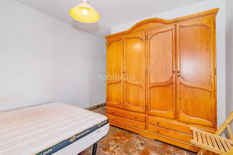 Foto d85aad8c-b0cf-4ace-8089-7dfdcac027ec. Dúplex amb calefacció aparcament a Joaquina Eguaras Granada