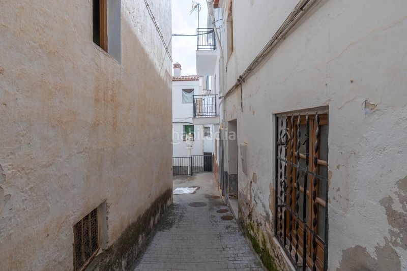 Foto 0d59ec28-b87a-4890-a92a-6799bfe531dd. Casa a calle del tio gregorio 4 a Albuñuelas