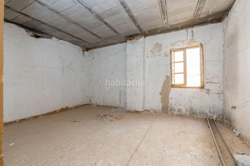 Foto f1f50e62-e26e-4df4-bf44-bcc5c9a78355. Casa a calle del tio gregorio 4 a Albuñuelas