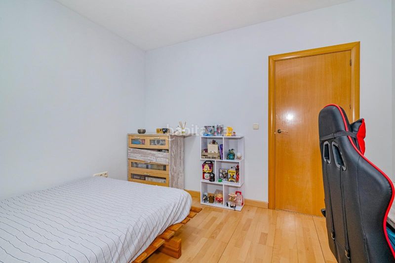 Foto a5944152-5449-44e3-8530-fae6236ca415. Pis amb calefacció a Atarfe