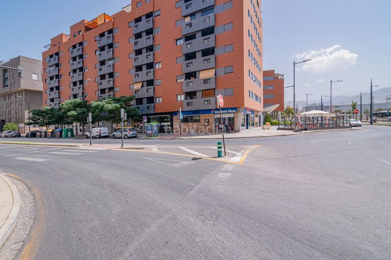 Foto d3c6d7f7-15df-438c-bd1c-48c1f64aae1a. Pis amb calefacció aparcament piscina a Campus de la Salud Granada