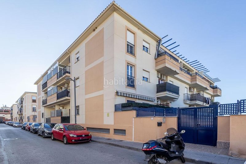 Foto f9e82d79-d96b-43b6-9d9f-cb693216ef68. Pis amb calefacció aparcament piscina a Residencial Triana - Barrio Alto Gabias (Las)